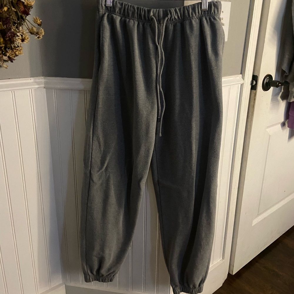 American eagle gray sweatpants